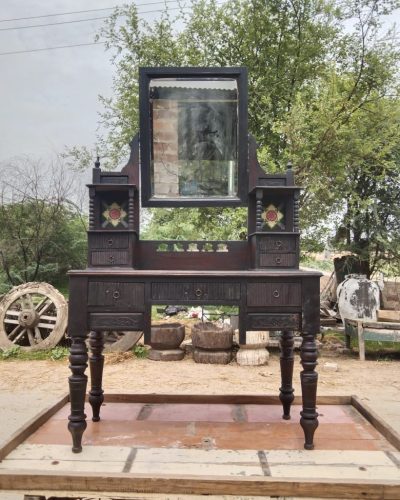 vintage furniture store 7