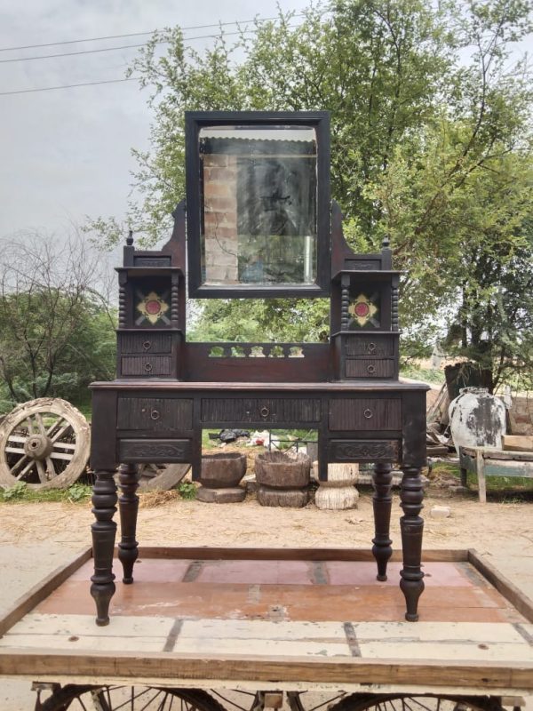 vintage furniture store 7