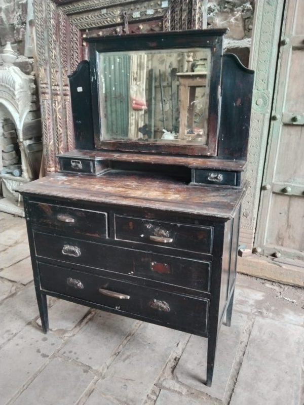 vintage furniture store 8